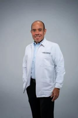 Dr. Juan Ernesto Champsaur Estenoz